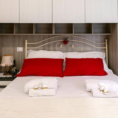 Flower'S House 24 - Central Apartment - มอลเฟตตา ภายนอก รูปภาพ